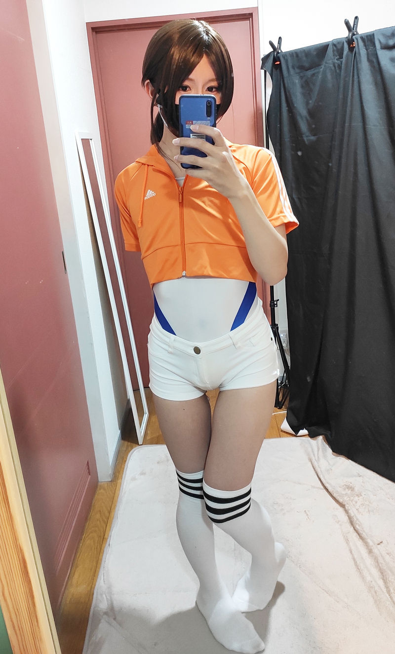 Japanese CrossDresser MIKU in in sporty fashion style free shemale gallery